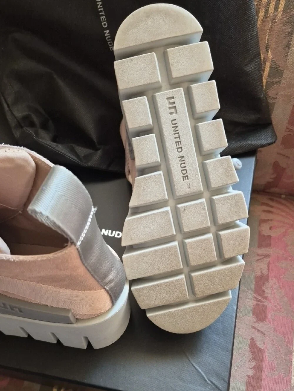 United Nude modern platform